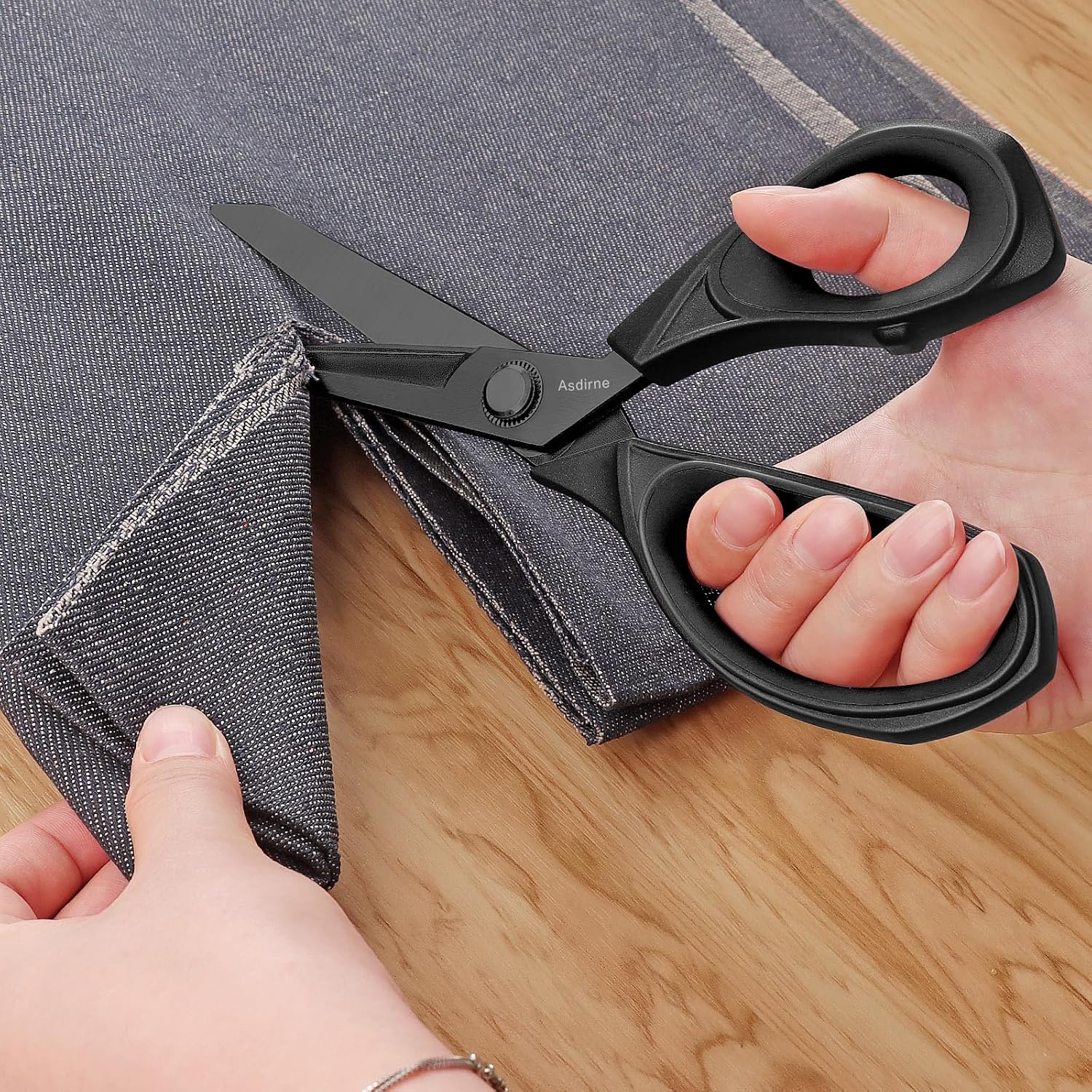 Asdirne Black Titanium Fabric Scissors, Dressmaking Scissors with Heavy Duty Multi-Purpose Titanium Coated Blades and Comfortable Soft Grip Handles, Black, 25CM